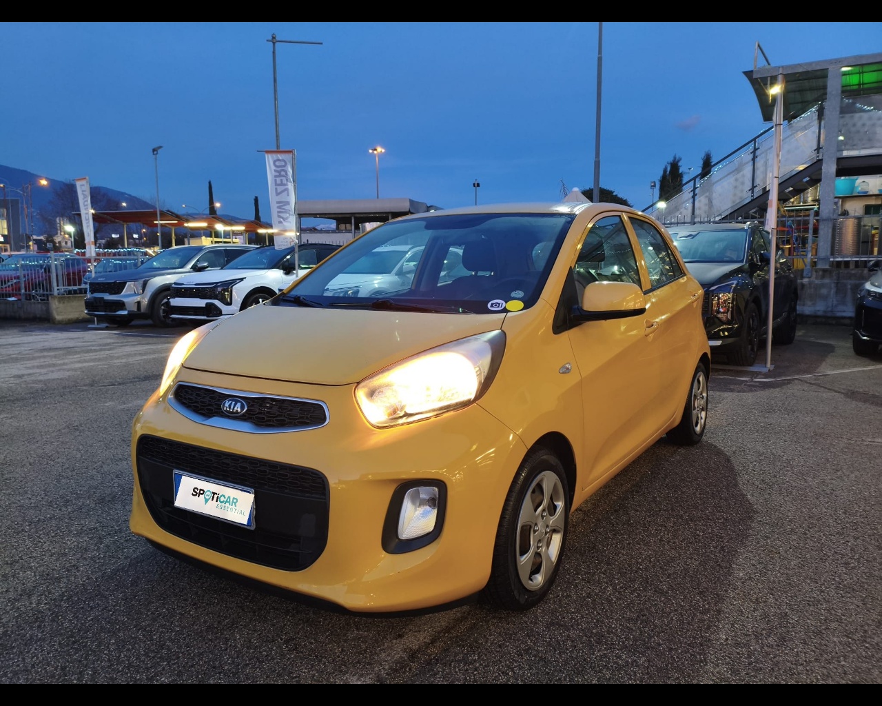 KIA Picanto 1.0 Active 66cv 5p Usata