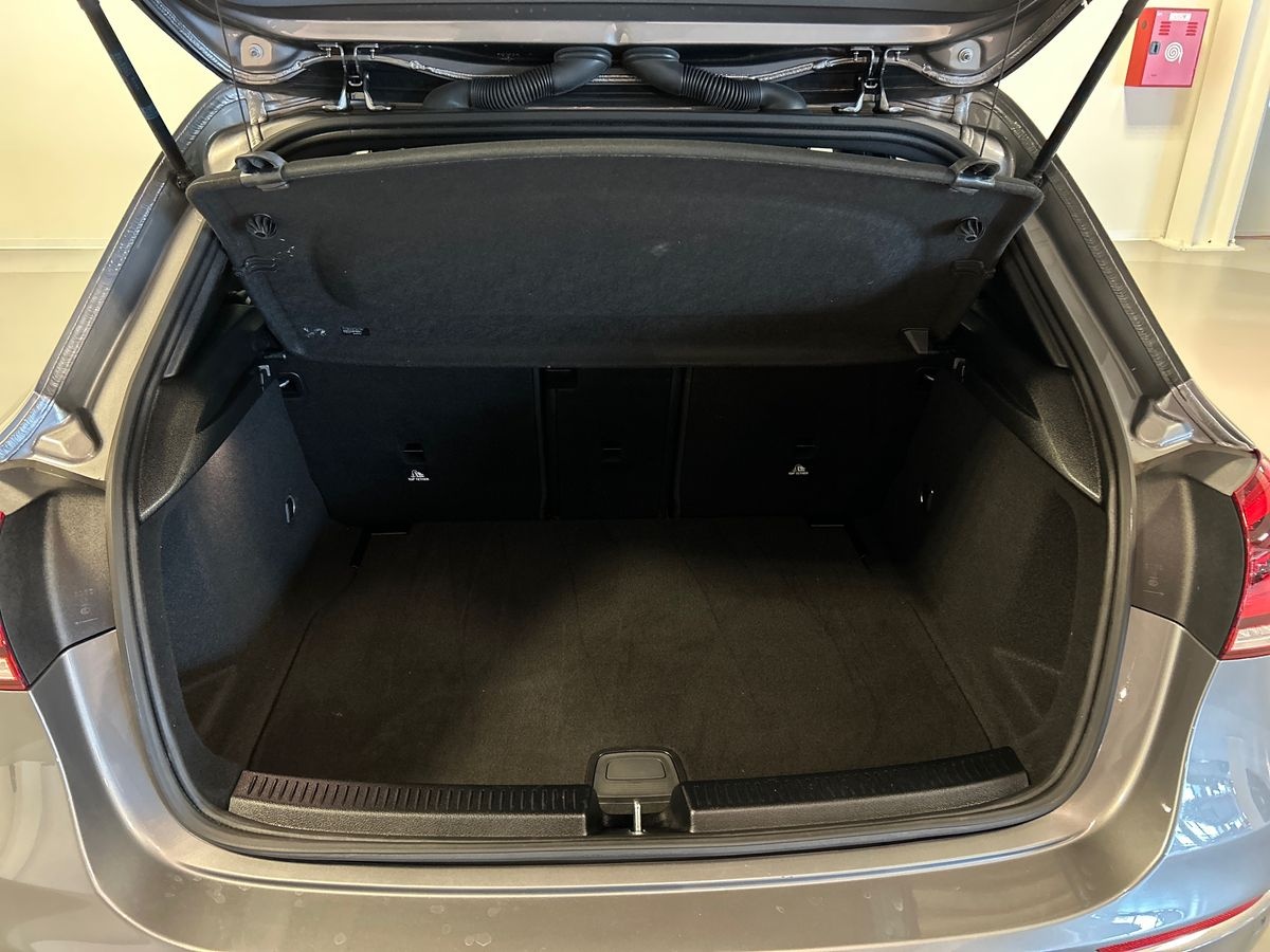 Mercedes Classe A Classe A 180 D Sport 8G-DCT - 7