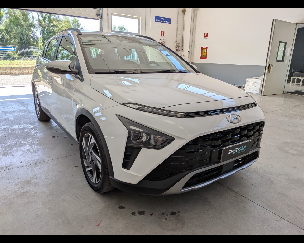 Foto HYUNDAI Bayon 1.0 t-gdi 48V Xline imt