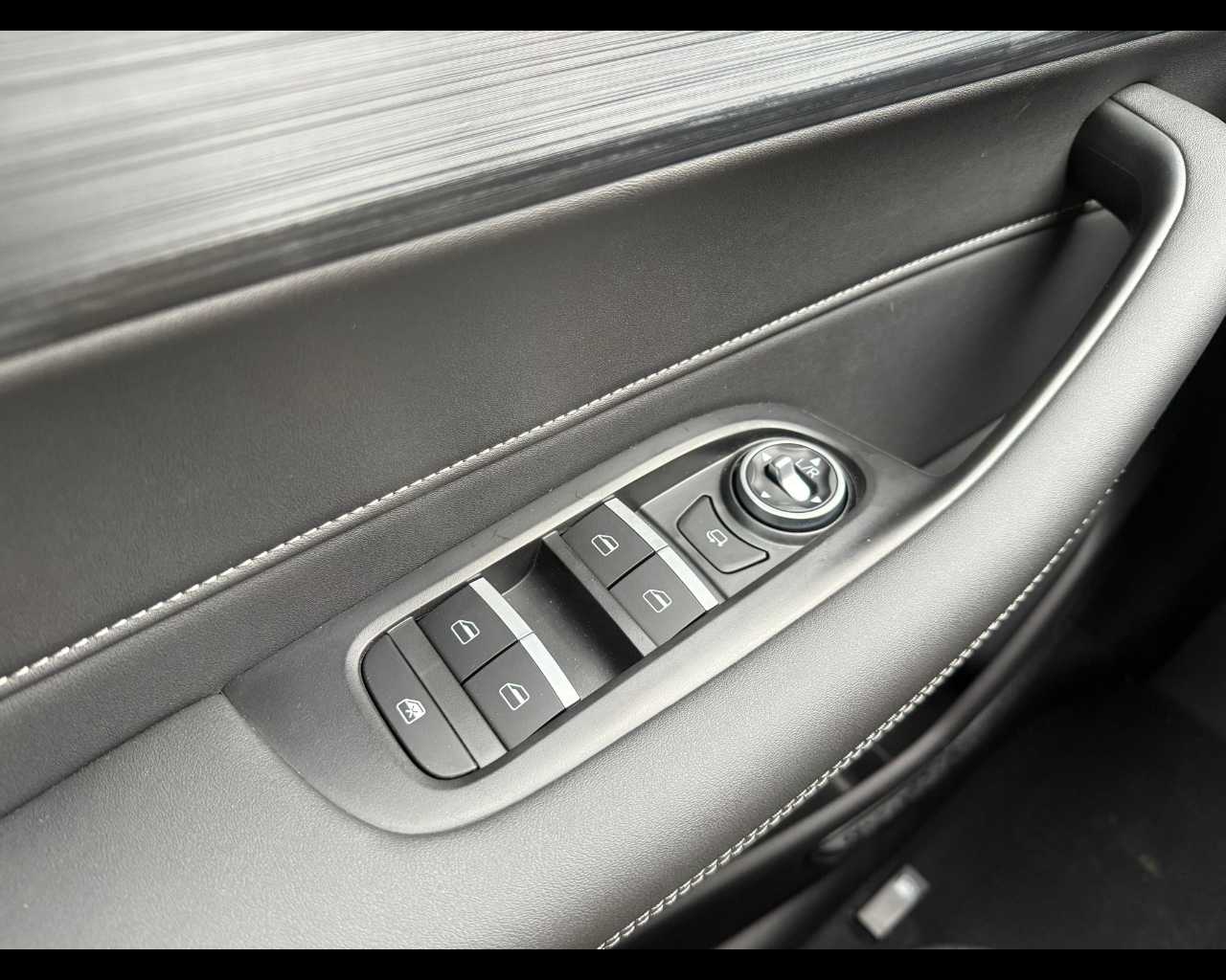 Dr Automobiles DR 5.0 Nuovo gPL DR 5.0 Este