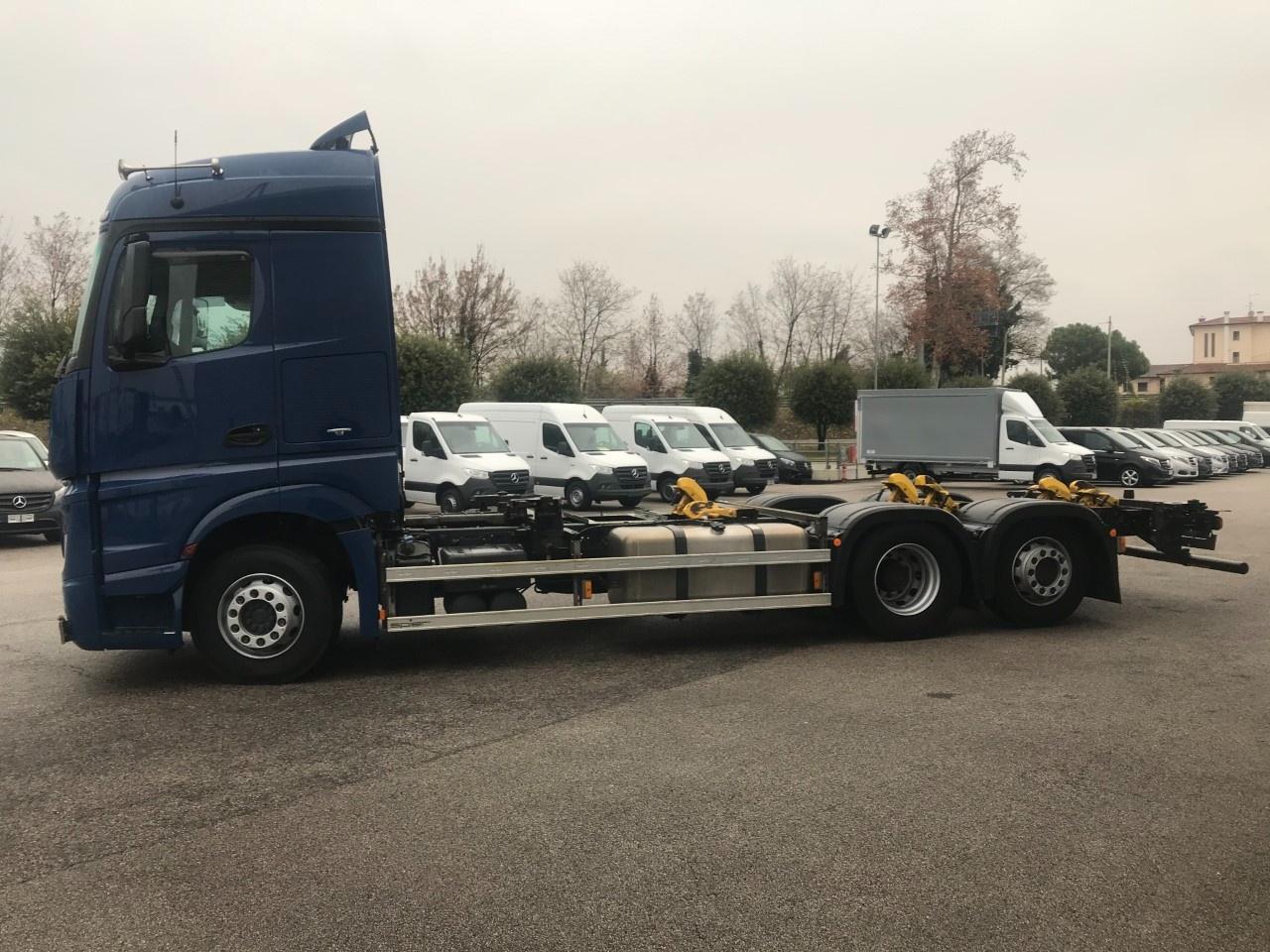 Mercedes Actros actros 2548 L Flat cab. Str.Sp. 2,5 Euro VI - 3