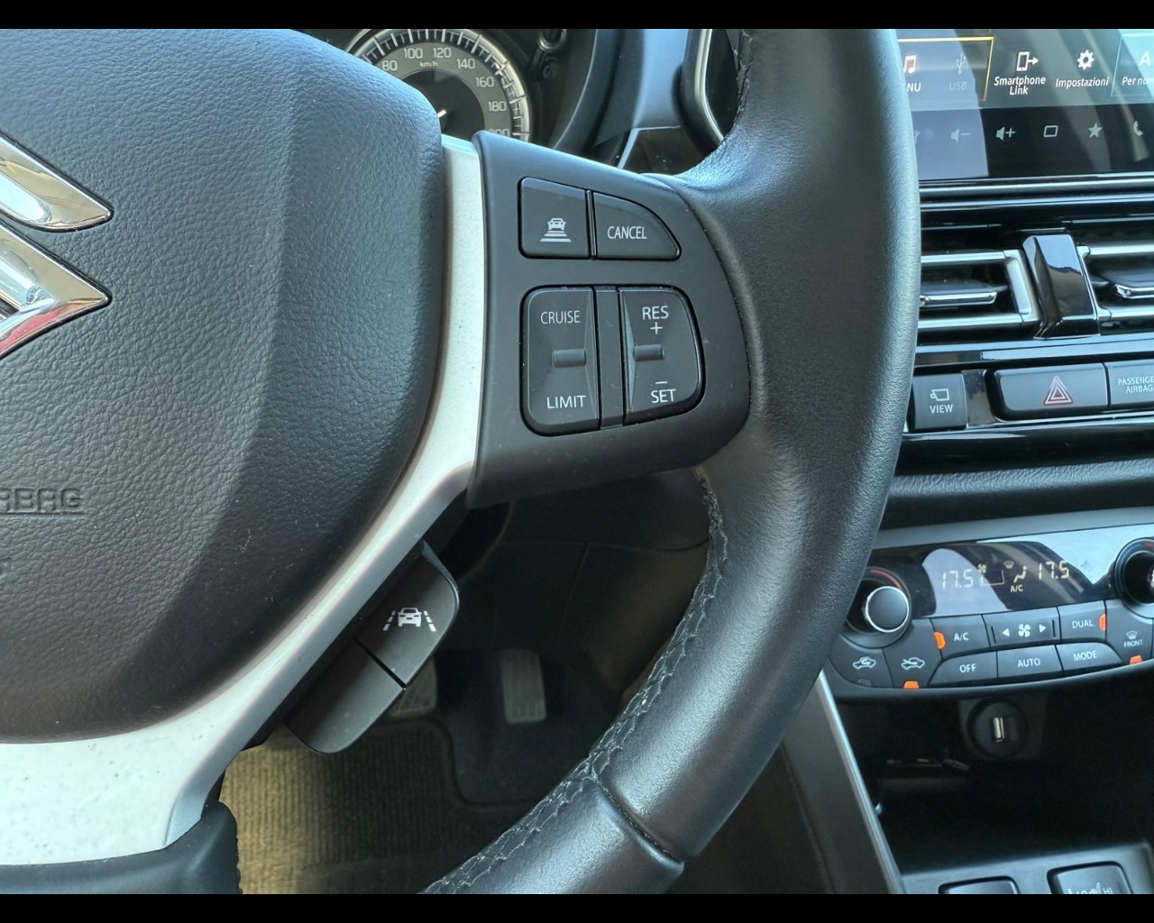 Foto SUZUKI S-Cross 1.4h Top+ 4wd allgrip 129cv