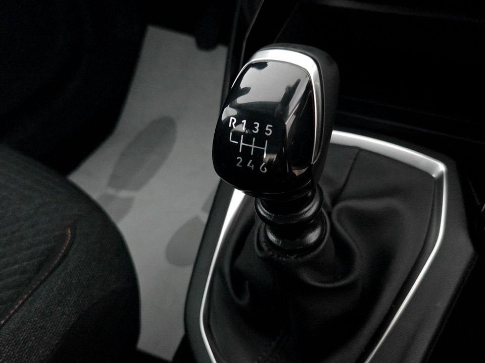 PEUGEOT 208 5P – STYLE PureTech 100 S&S Benzina km0 - 15