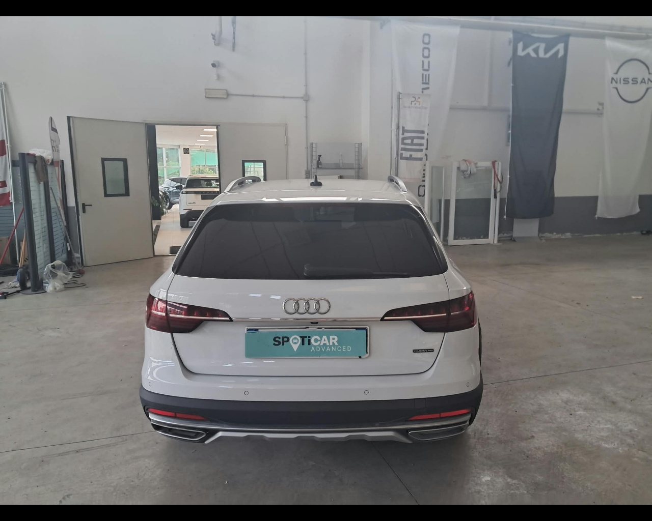 Foto AUDI A4 Allroad 40 2.0 tdi Mhev Business Evolution quattro 204cv