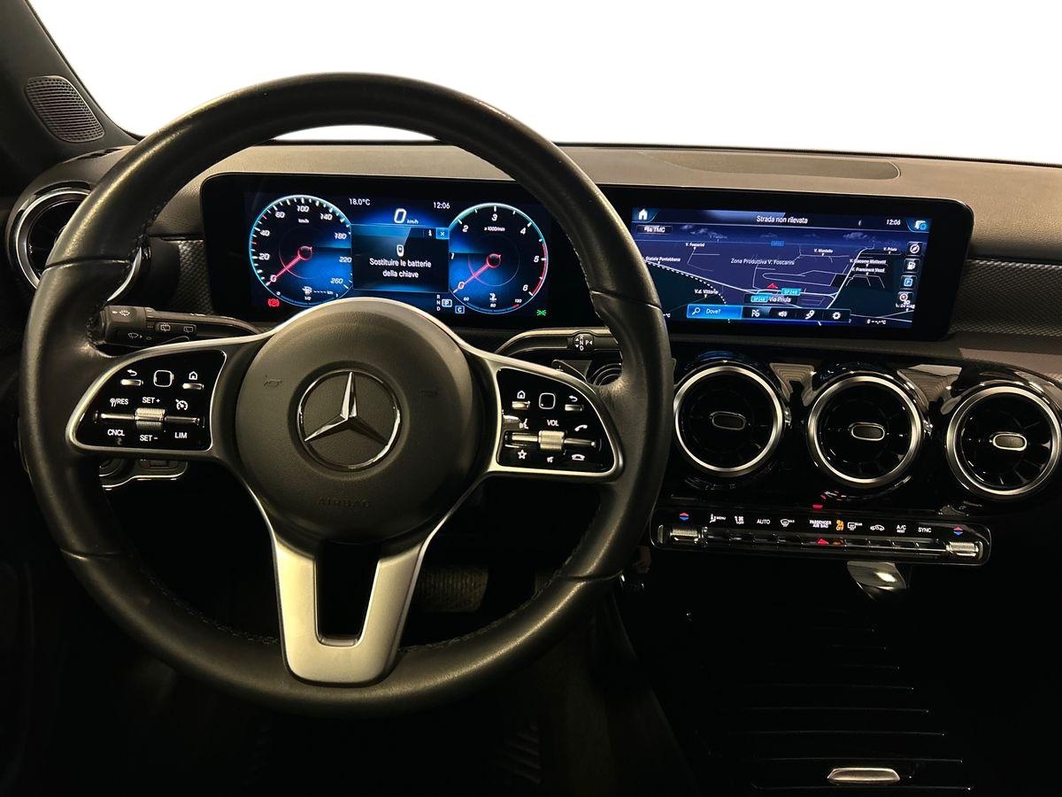 Mercedes Classe A Classe A 180 D Sport 8G-DCT - 10