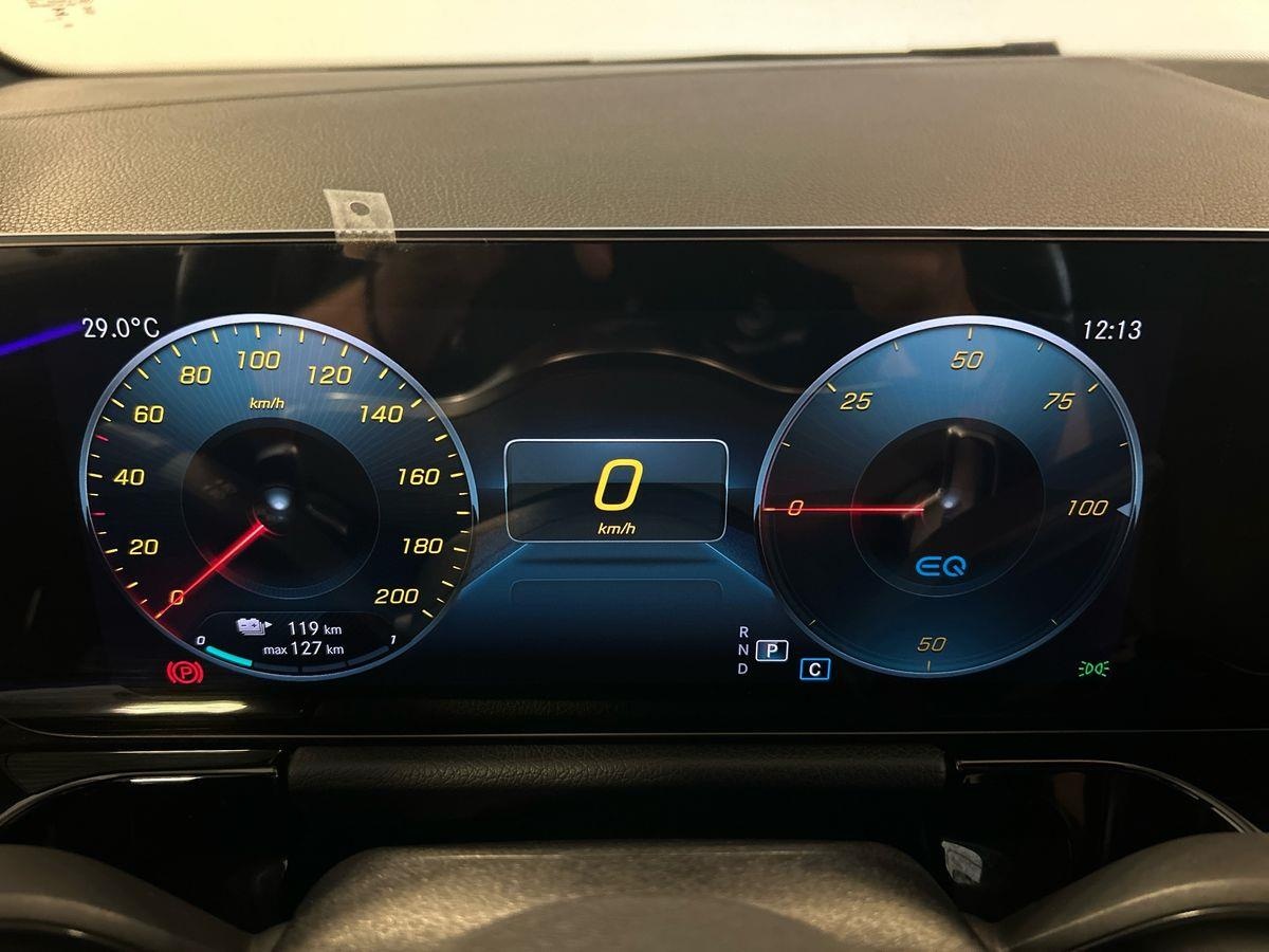 Mercedes EQA EQA 250+ Premium - 13