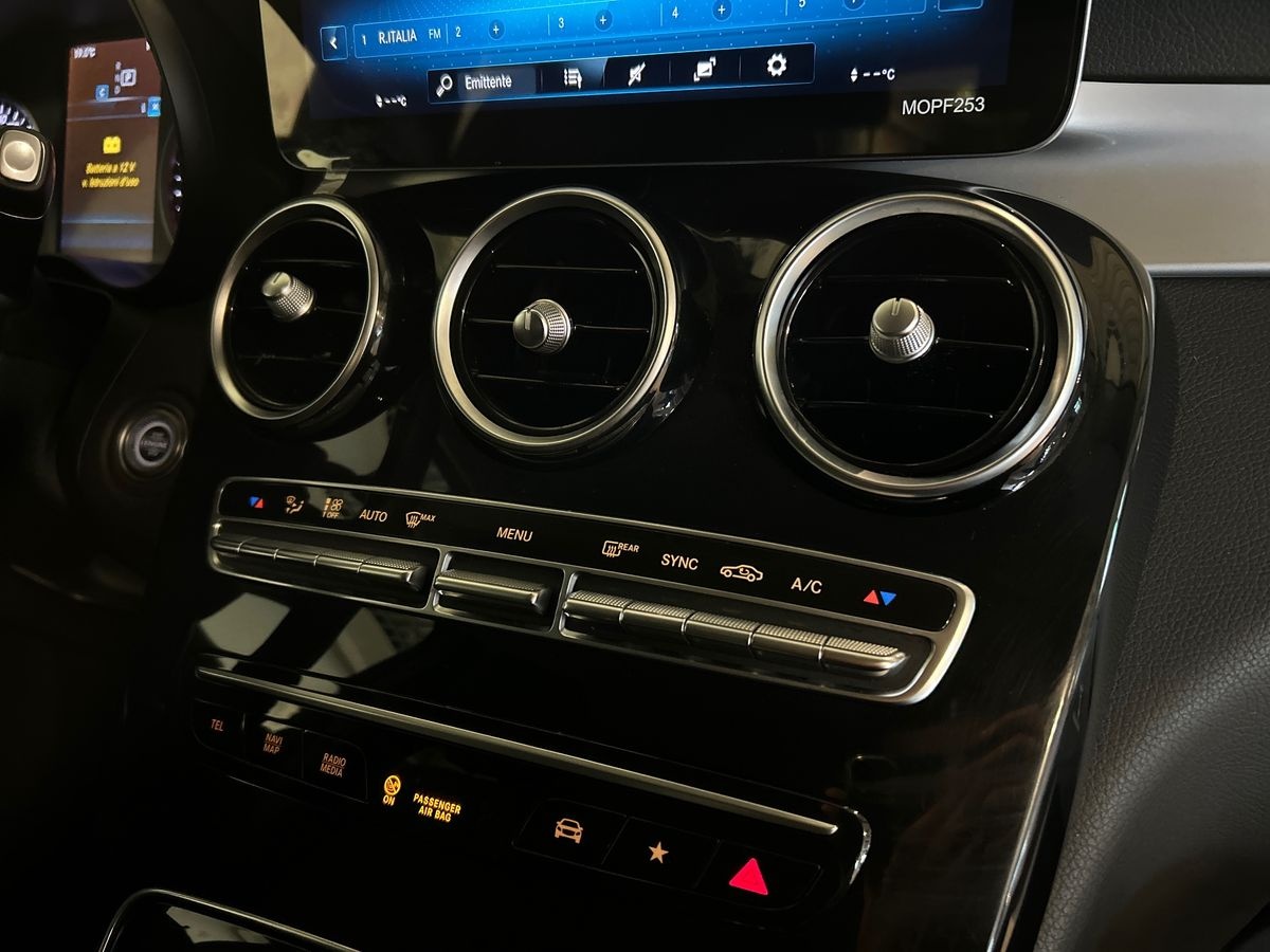 Mercedes GLC GLC 200 d Sport 4matic auto - 14