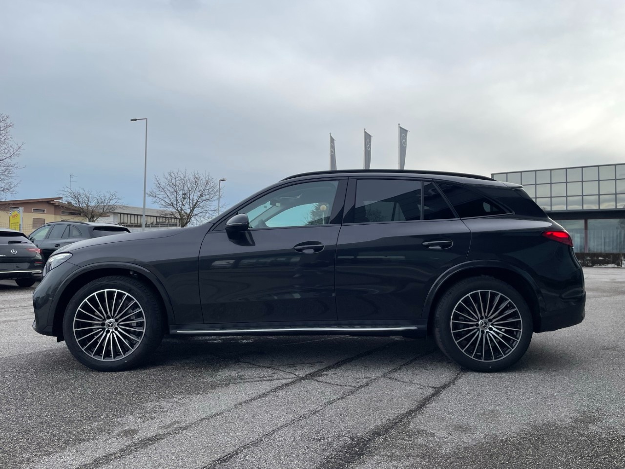 Mercedes GLC GLC 220 d 4Matic AMG Line ADVANCED - 4