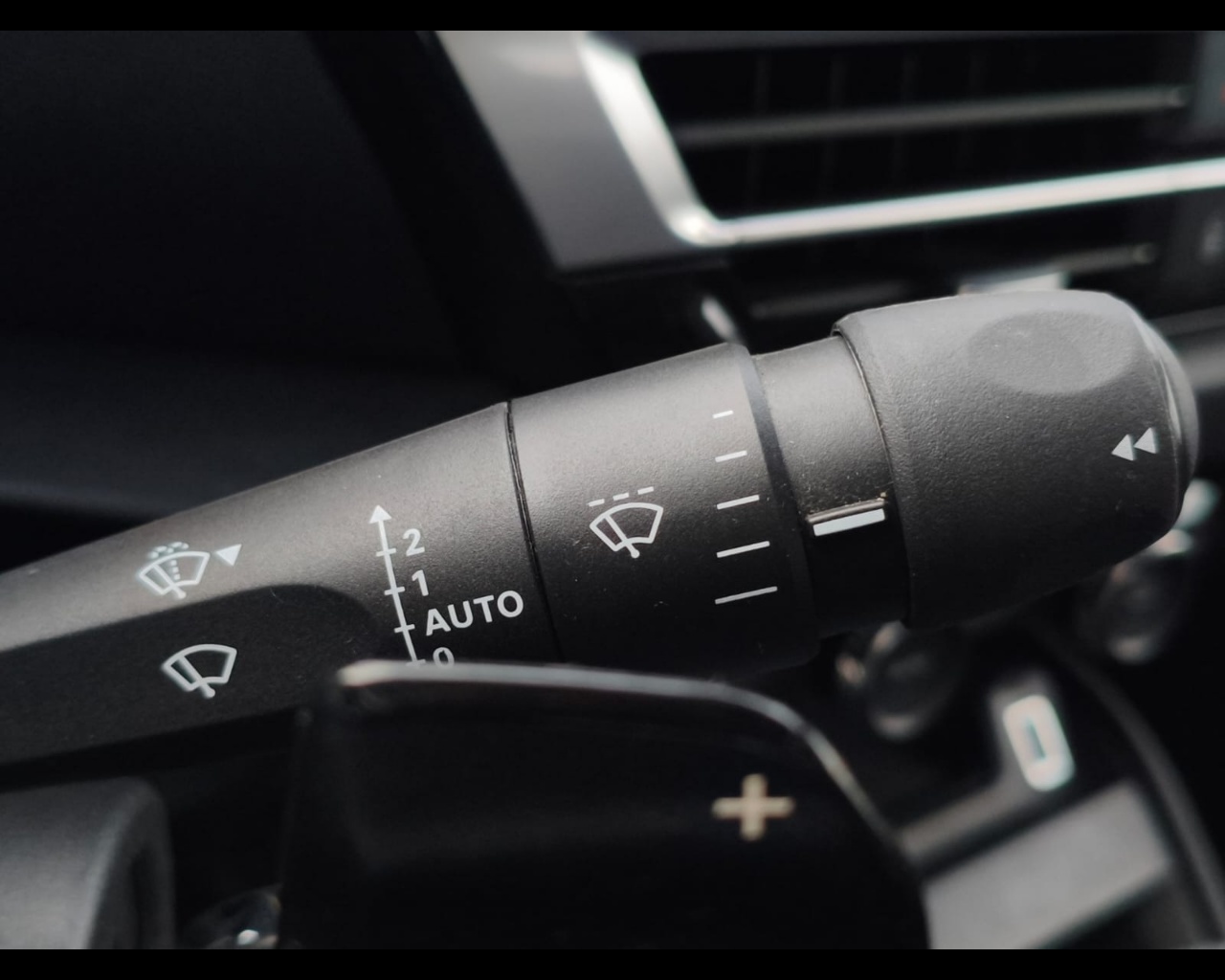 Foto CITROEN C4 1.5 bluehdi Feel Pack s&s 130cv eat8