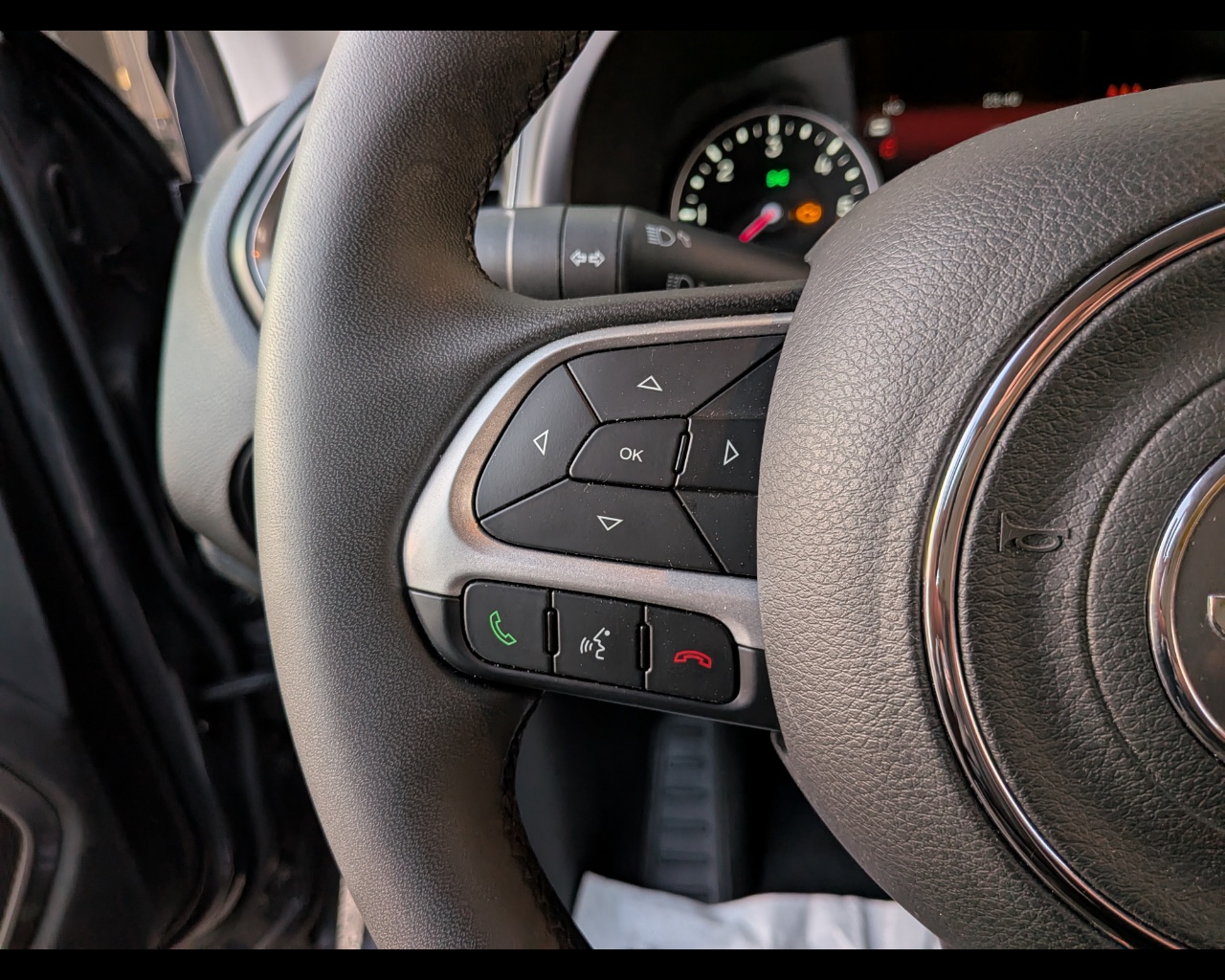 Foto JEEP Renegade 1.6 mjt Limited 2wd 130cv