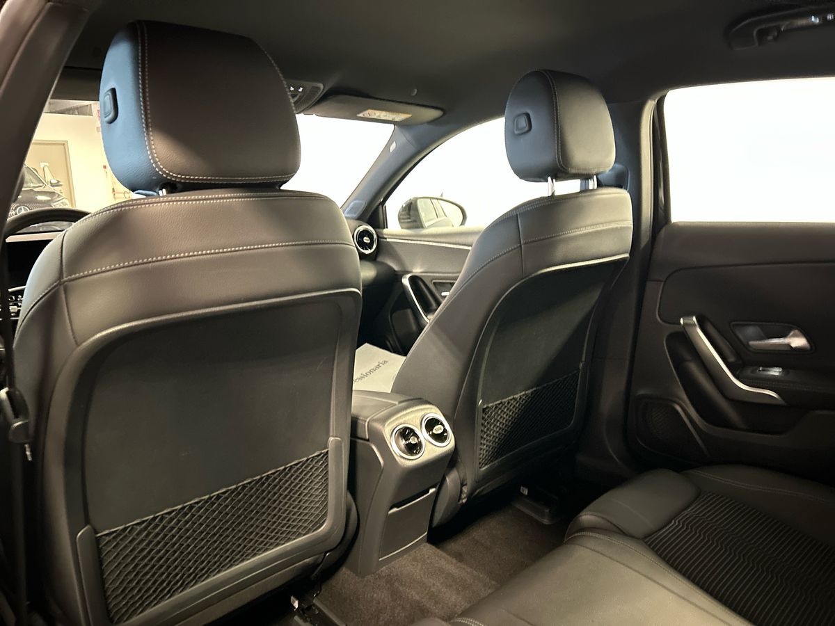 Mercedes Classe A Classe A 180 D Sport 7G-DCT - 18