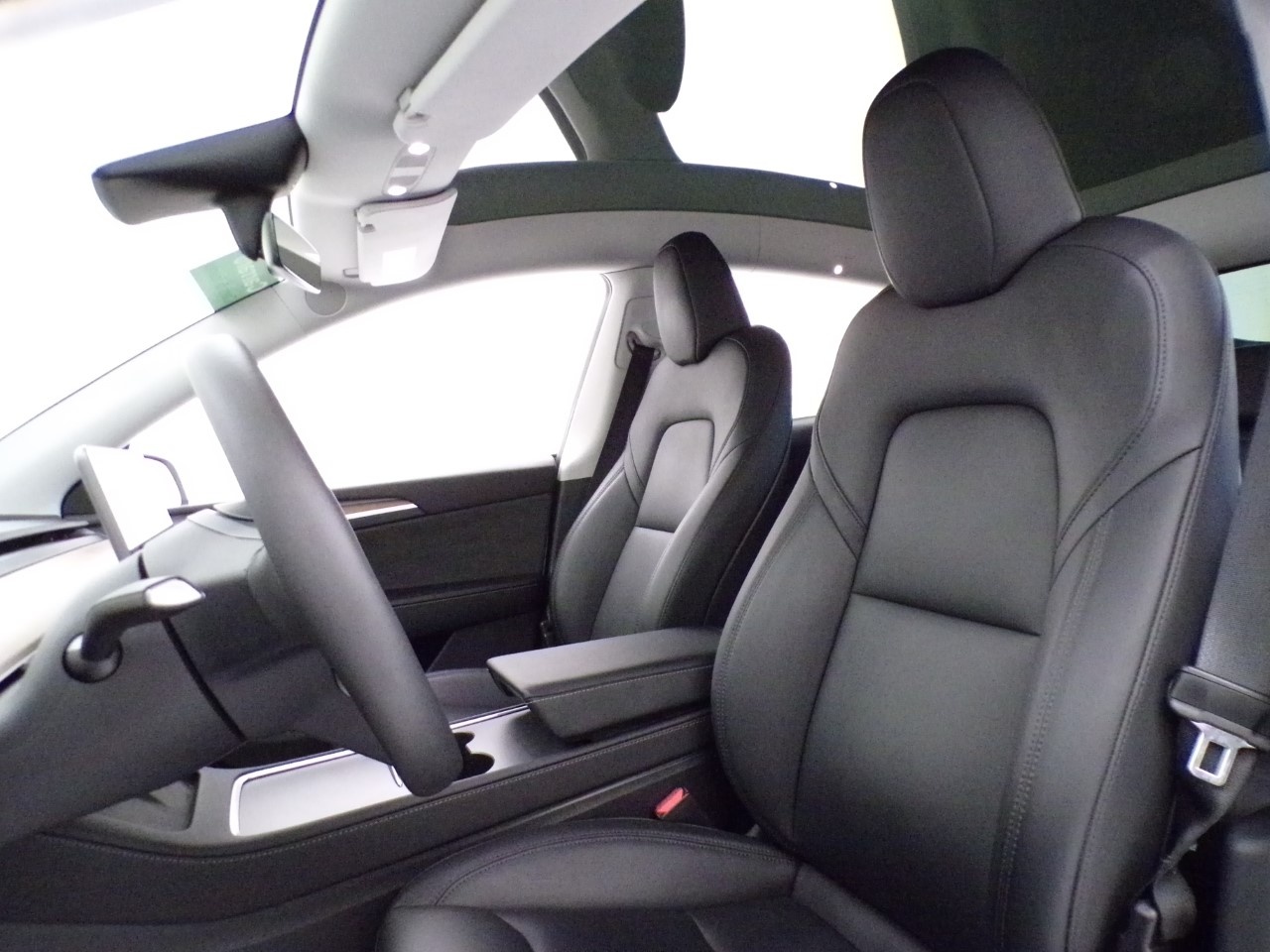 Tesla Model Y Model Y Dual Motor Long Range AWD - 13