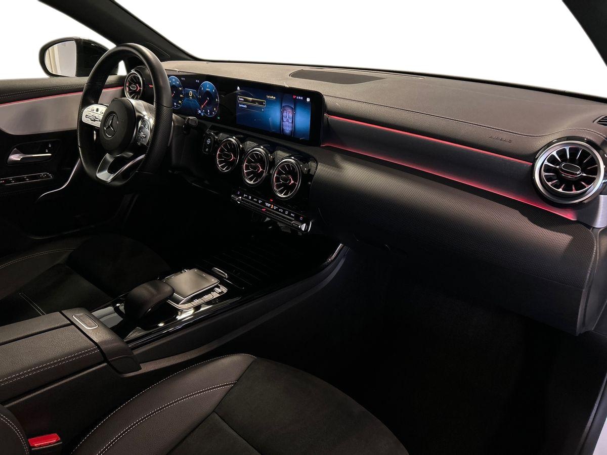 Mercedes Classe A Classe A 180 D Premium Night edition 8G-DCT - 15