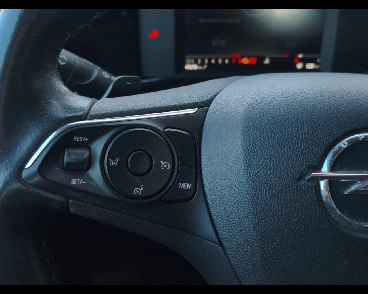 Foto OPEL Mokka 1.2 t Edition s&s 130cv at8