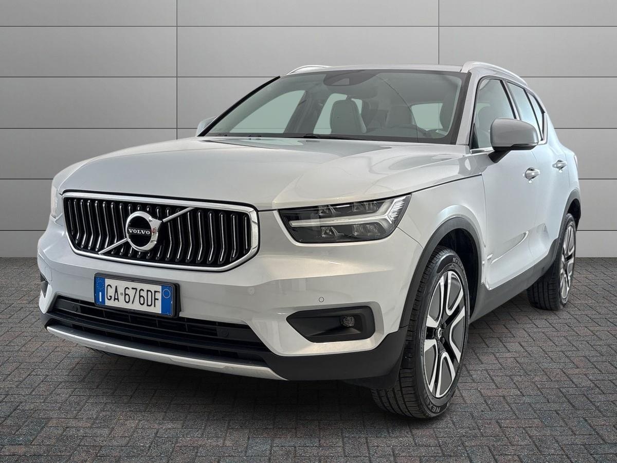 Foto veicolo VOLVO XC40 XC40 - XC40 1.5 t3 Inscription geartronic my20 Benzina Verde