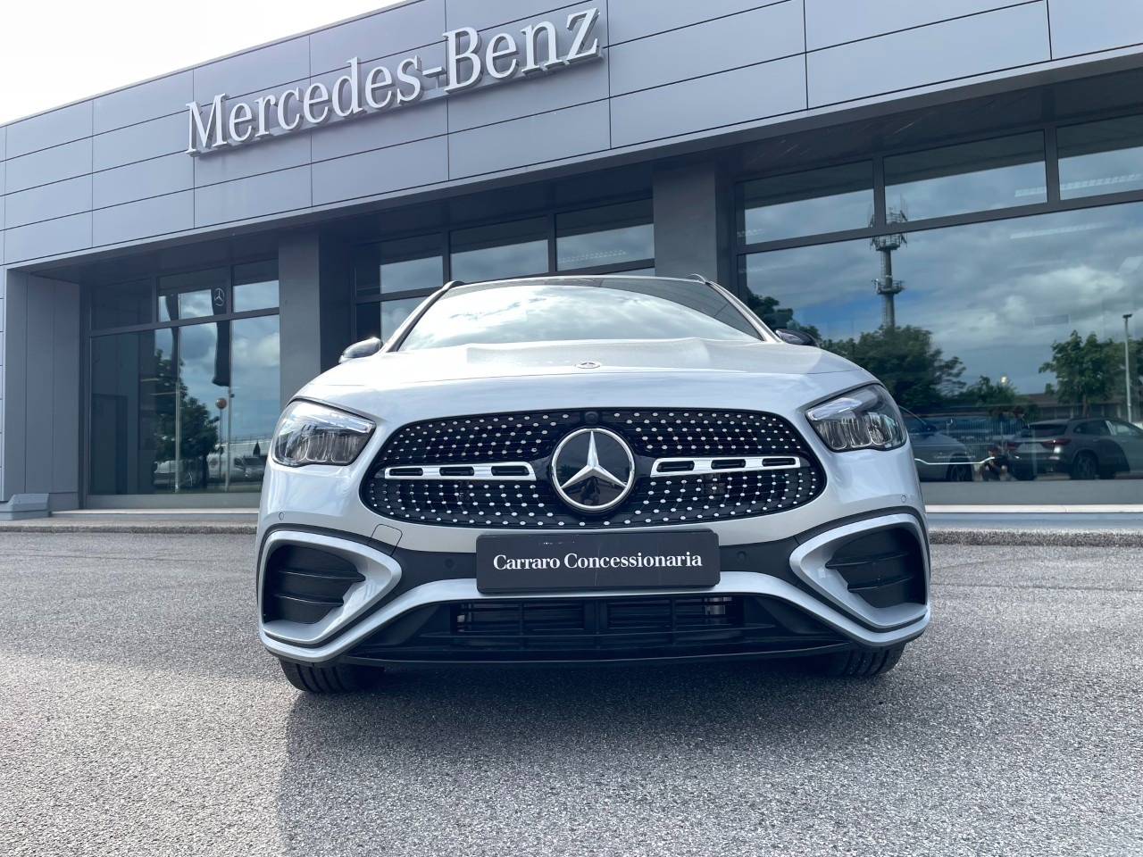 Mercedes GLA GLA 200 d Automatic AMG Line ADVANCED PLUS - 2