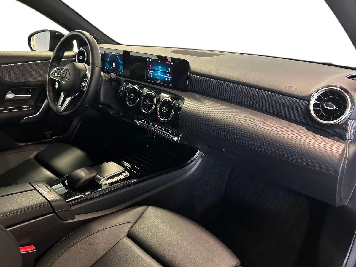 Mercedes Classe A Classe A 180 D Sport 8G-DCT - 15