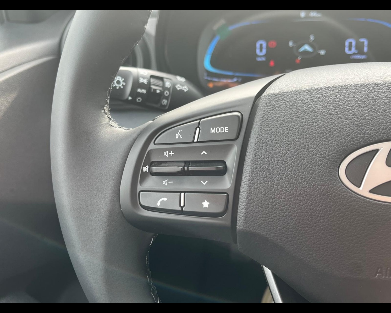 Foto HYUNDAI I10 PE MY25 5P 1.0 GPL MT CONNECTLINE