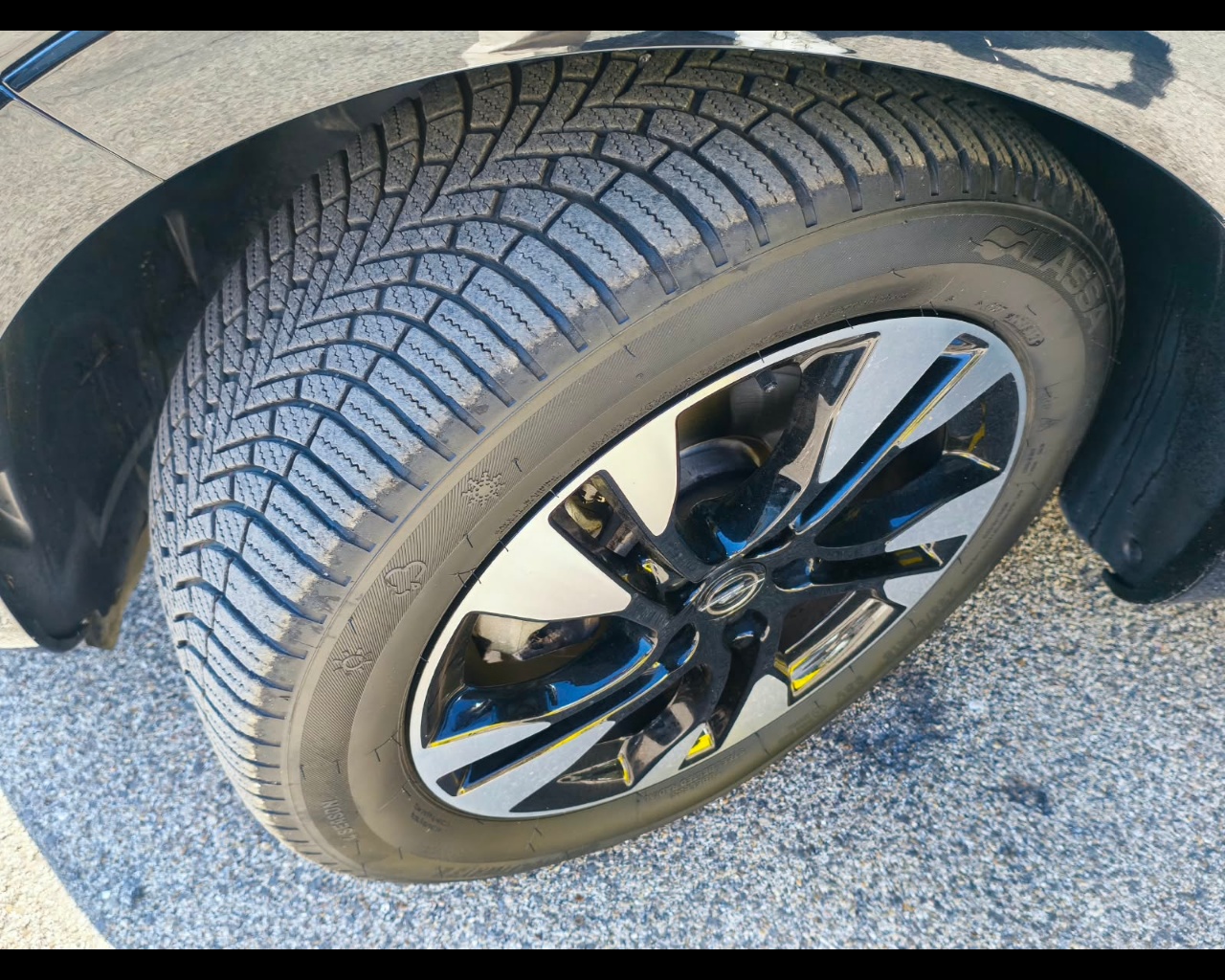 Foto OPEL Grandland 1.5 ecotec Business Elegance s&s 130cv at8