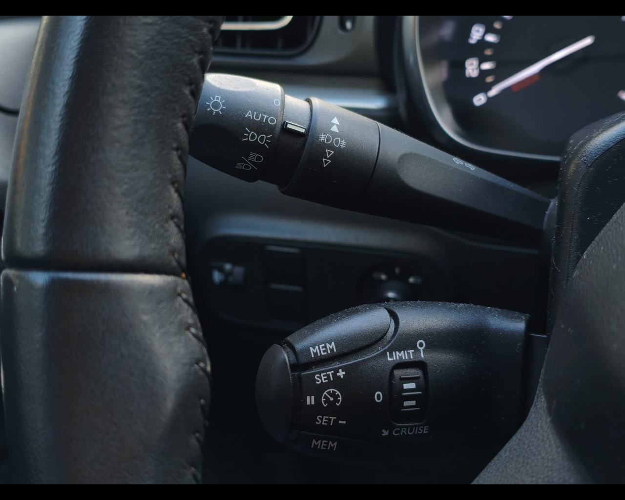 Foto CITROEN C3 1.5 bluehdi Shine Pack s&s 100cv 6m