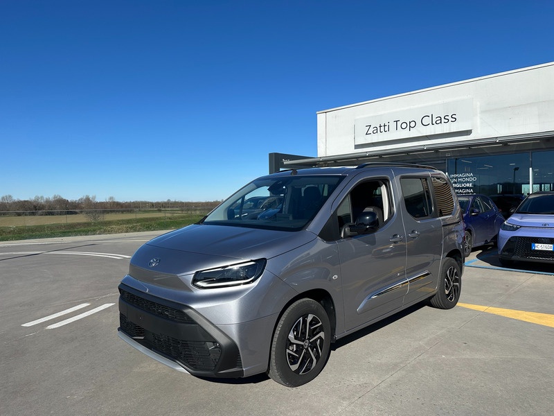 Foto veicolo TOYOTA PROACE CITY VERSO Proace City Verso 1.5D 130cv S&S mt6 L1 D Executive Diesel