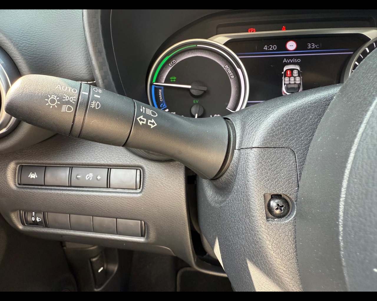 Foto NISSAN Juke 1.6 hev N-Connecta