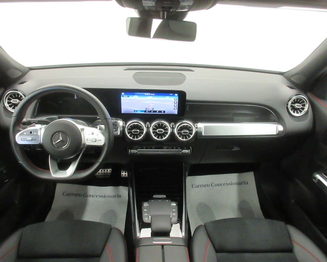 Mercedes GLB GLB 180 D Premium 8G-DCT - 15