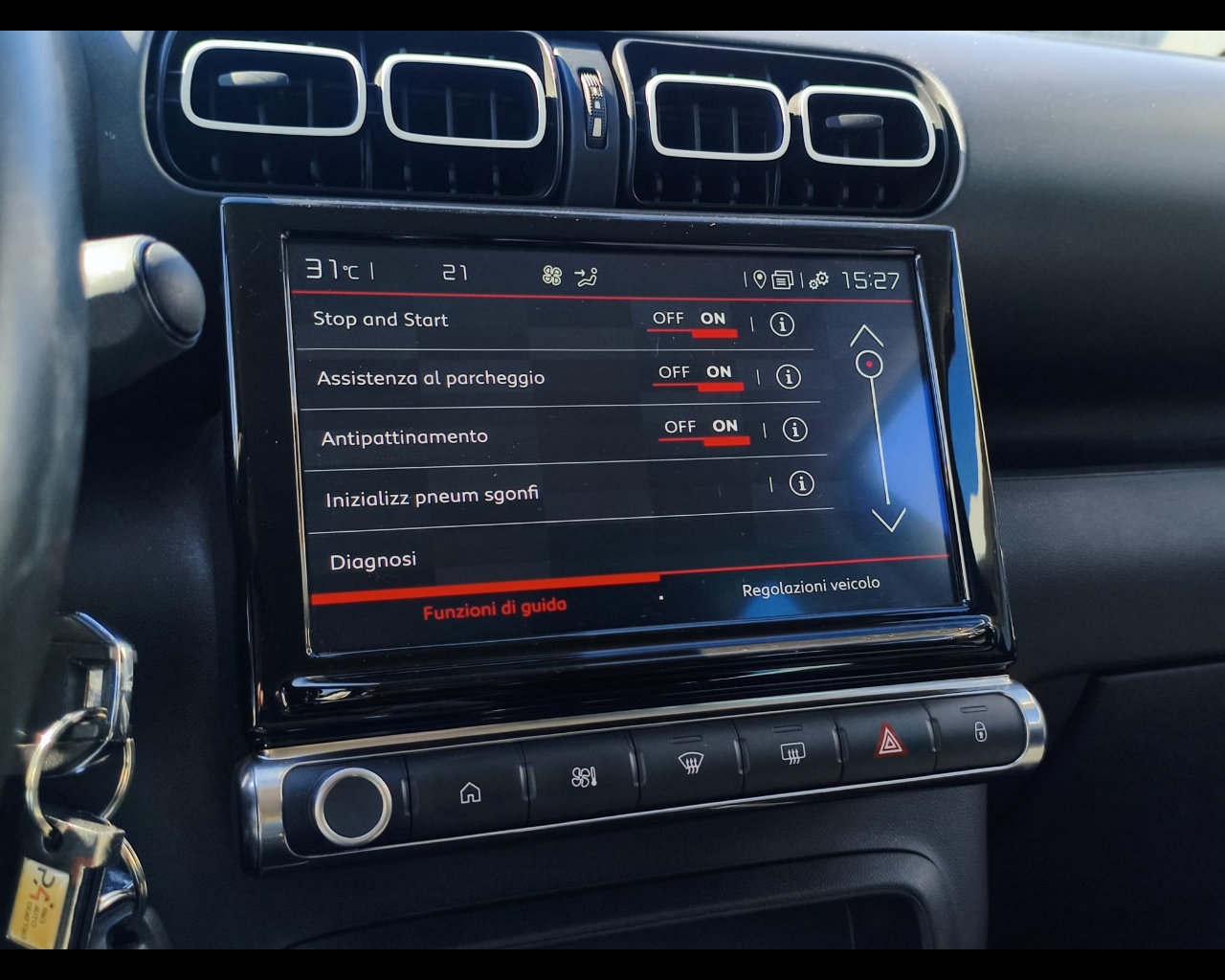 Foto CITROEN C3 Aircross 1.2 puretech Shine Pack s&s 110cv