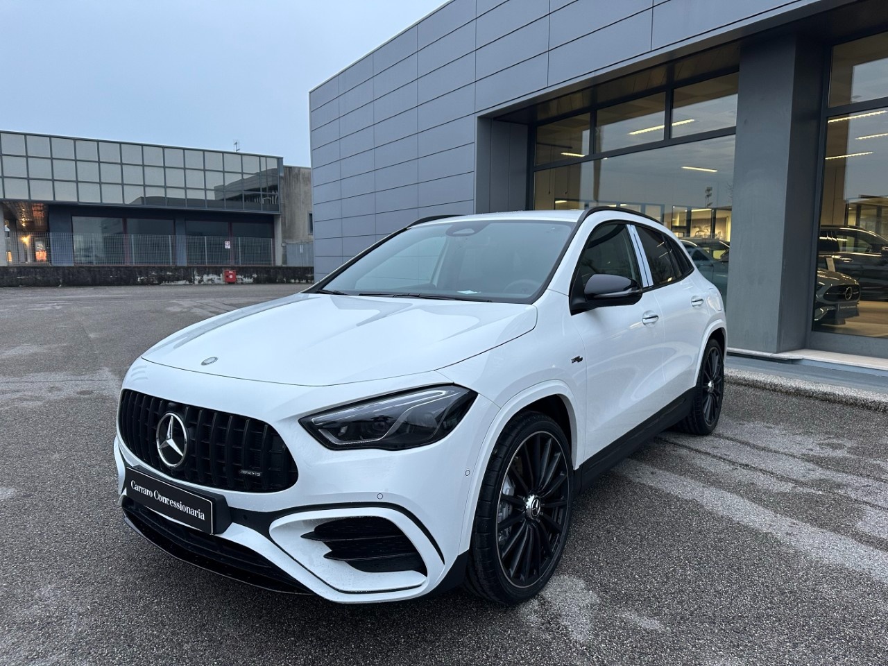Mercedes-AMG GLA AMG GLA 35 AMG 4Matic ADVANCED PLUS - AMG - 3