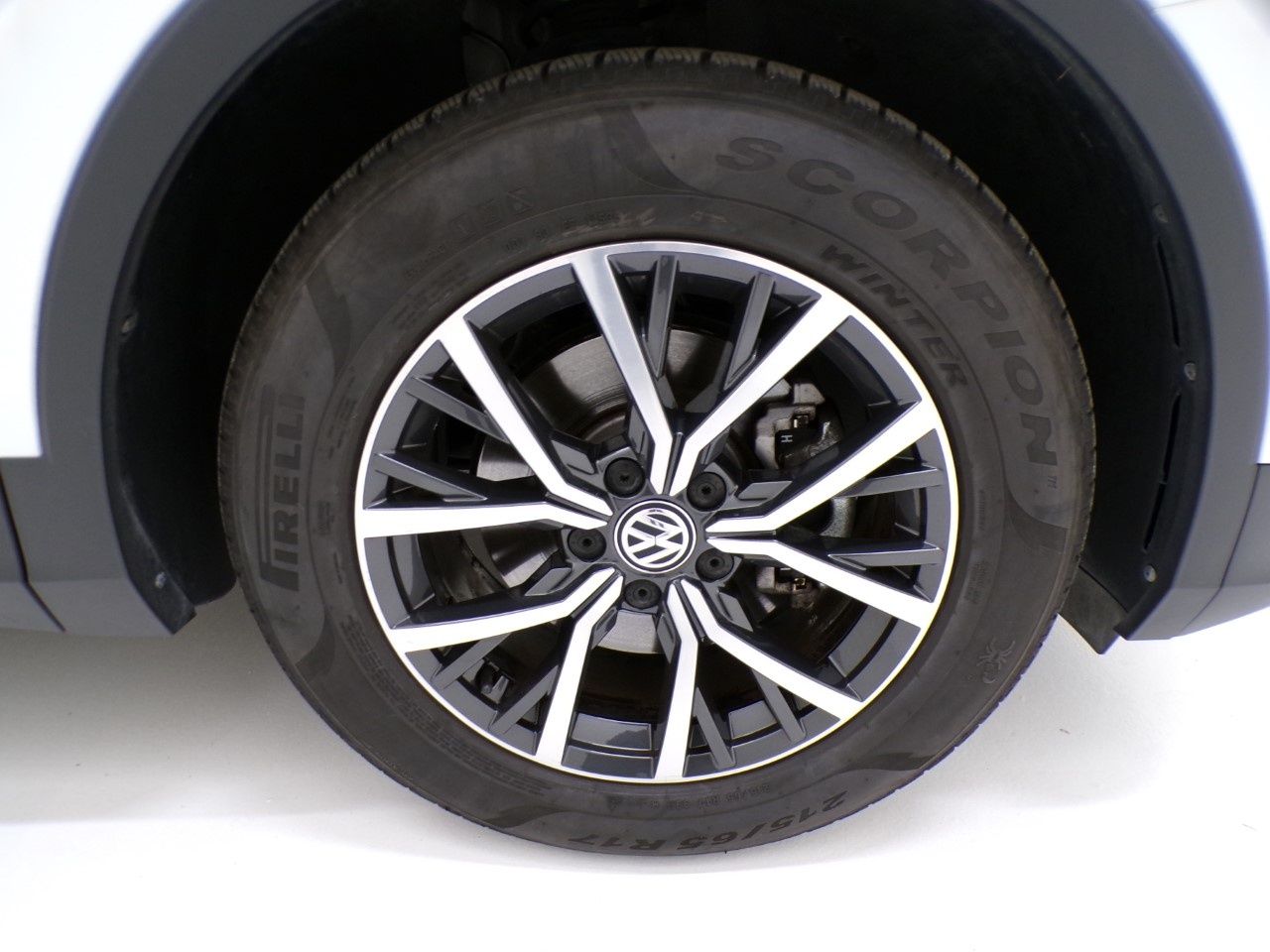 Volkswagen Tiguan Tiguan 1.5 TSI ACT BlueMotion 130cv Business - 4