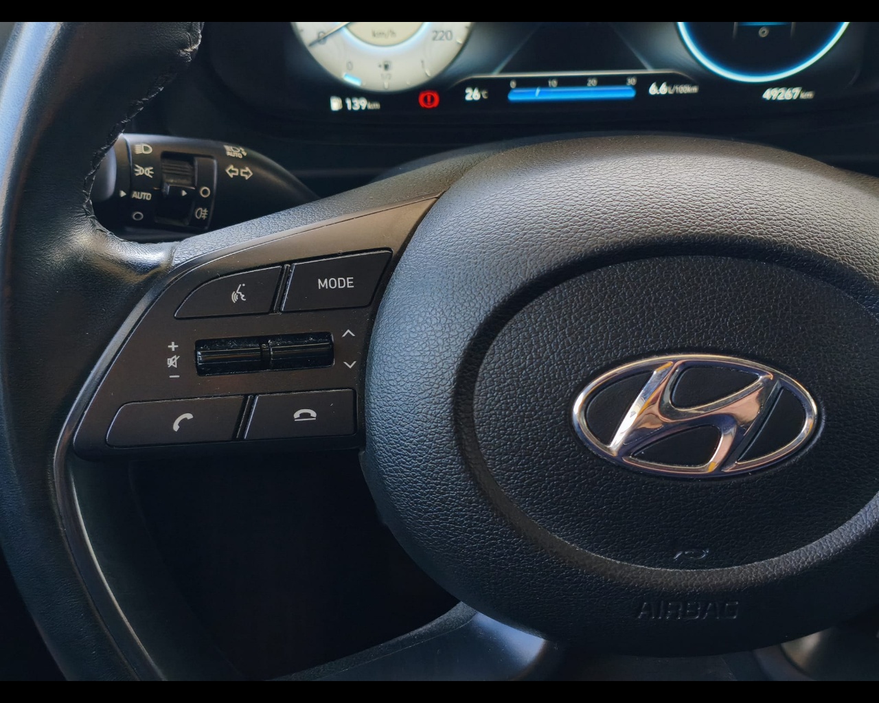 Foto HYUNDAI i20 1.2 mpi Connectline