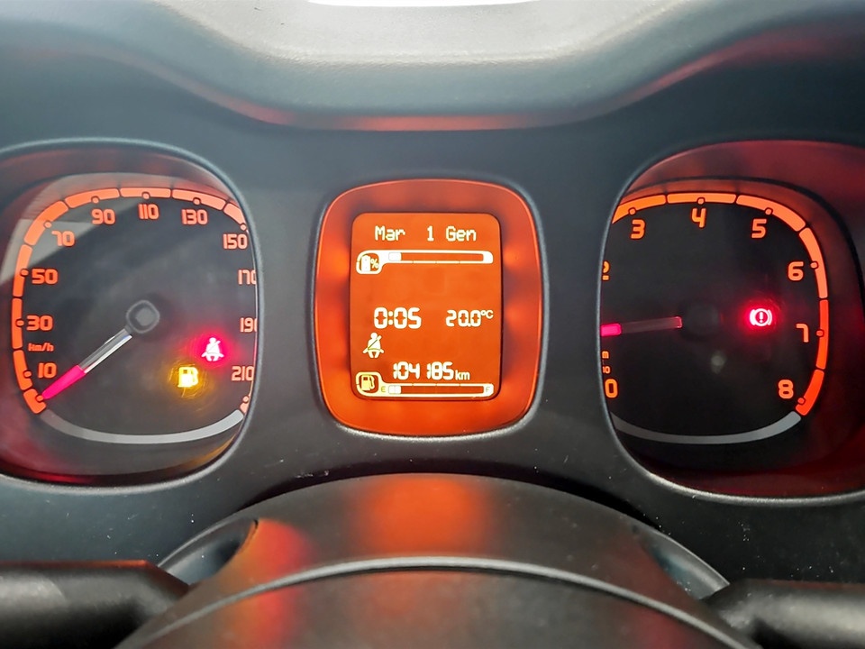 FIAT Panda 1.0 firefly hybrid s&s 70cv 5p.ti Ibrida usato - 7