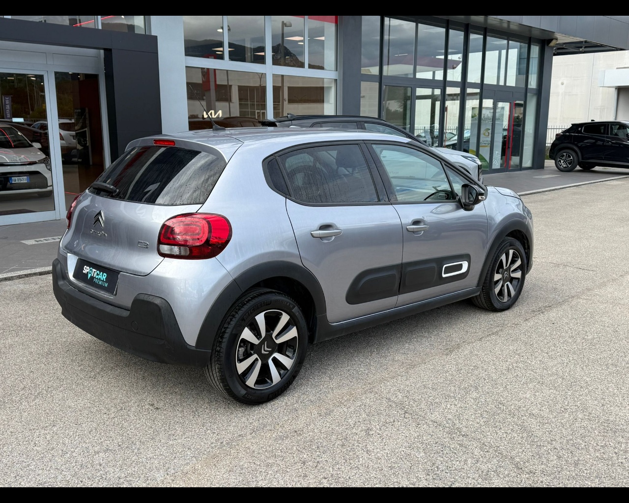 Foto CITROEN C3 1.2 puretech Max s&s 110cv