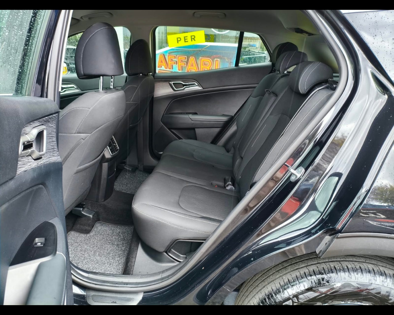 Foto KIA Sportage 1.6 crdi mhev Business dct