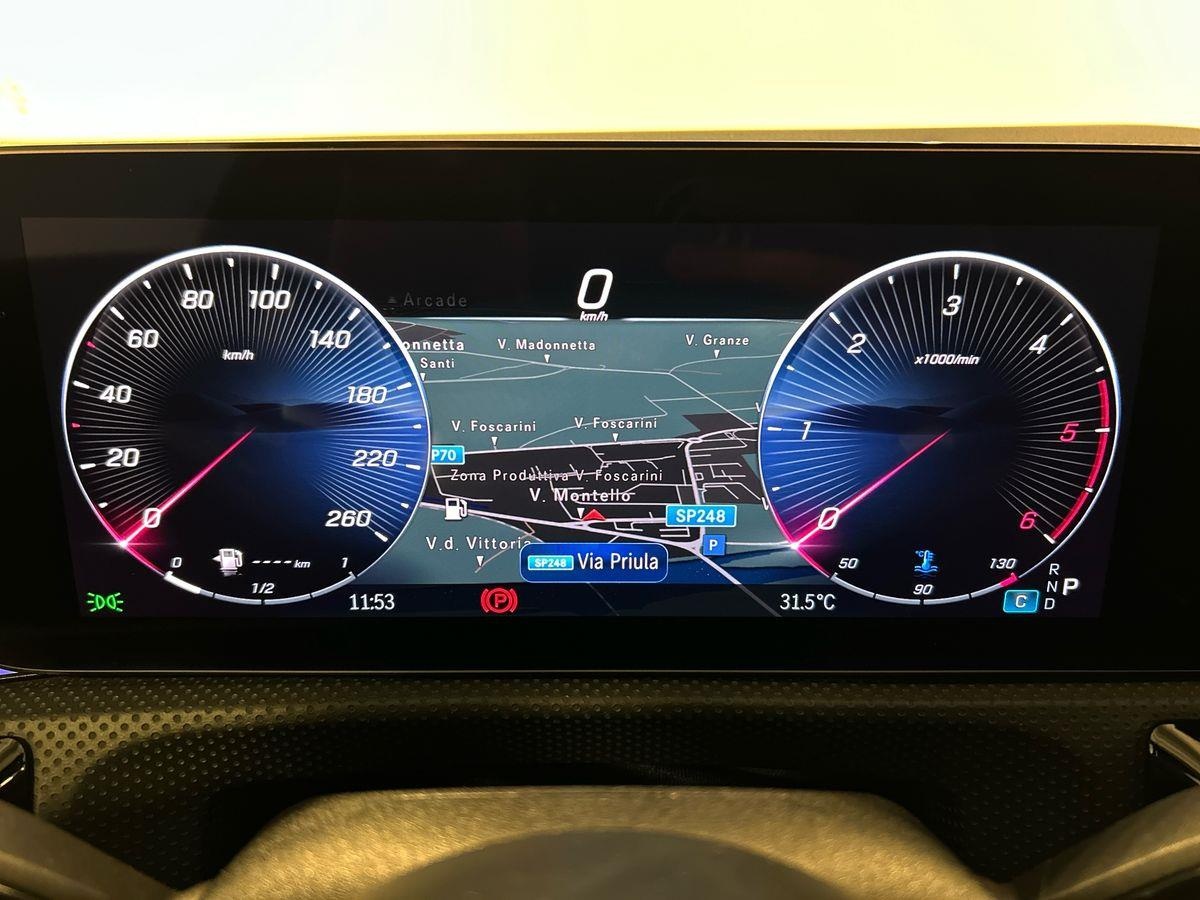 Mercedes Classe A Classe A 180 D Premium AMG Line Speedshift DCT AMG 8G - 13
