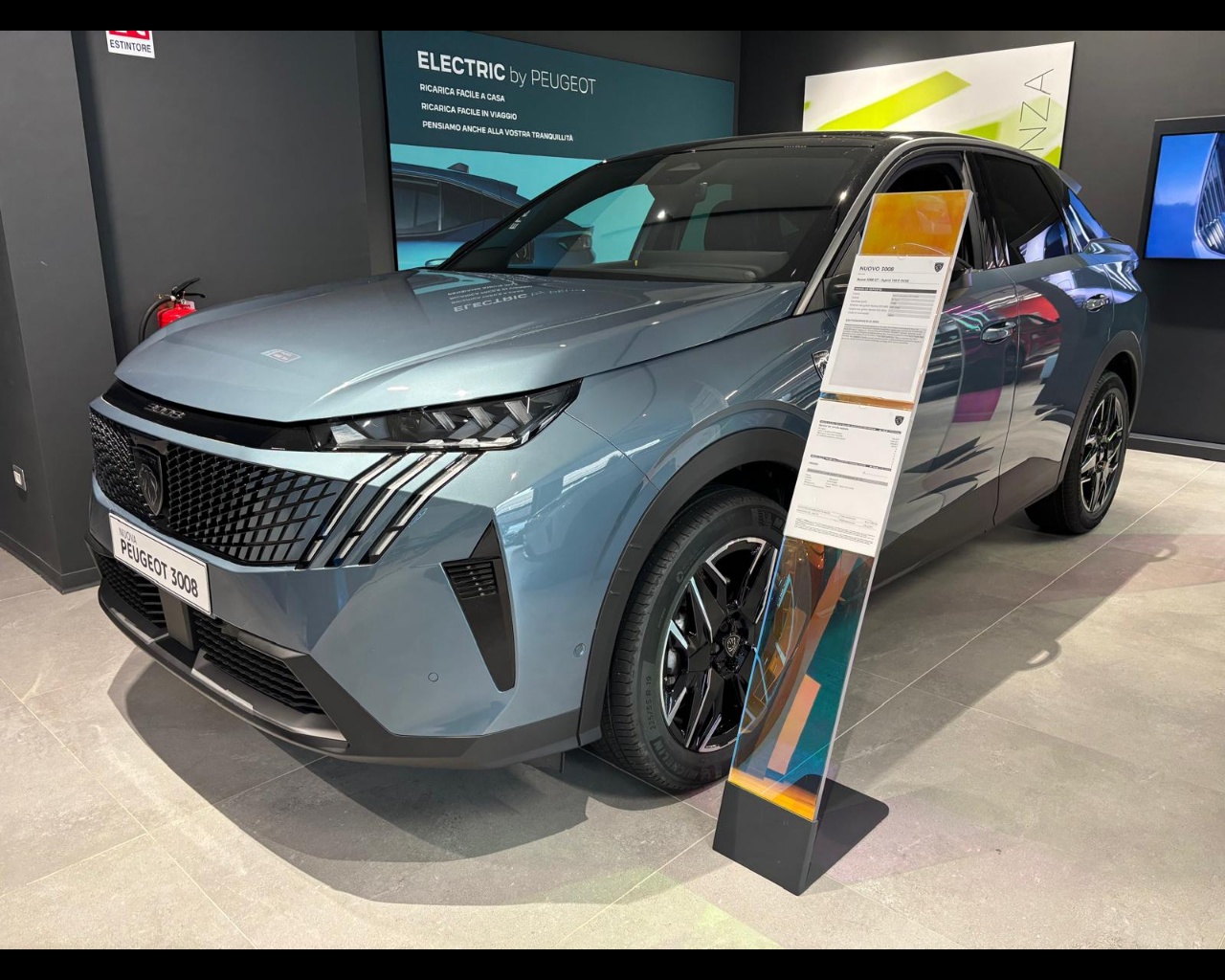 PEUGEOT 3008 1.2 hybrid GT 136cv e-dcs6 a Km0