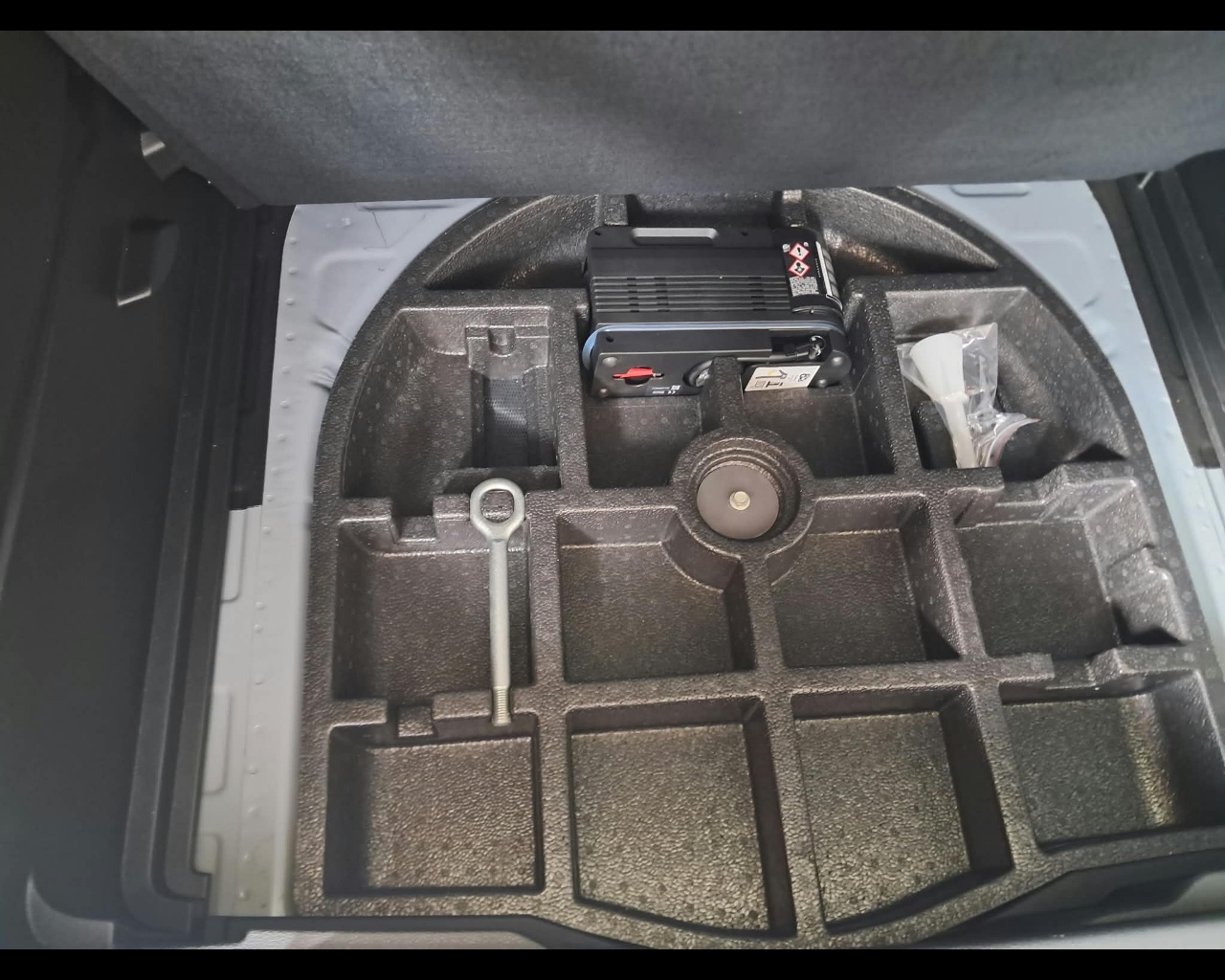 Foto JEEP Renegade 1.5 turbo t4 mhev Summit 2wd dct