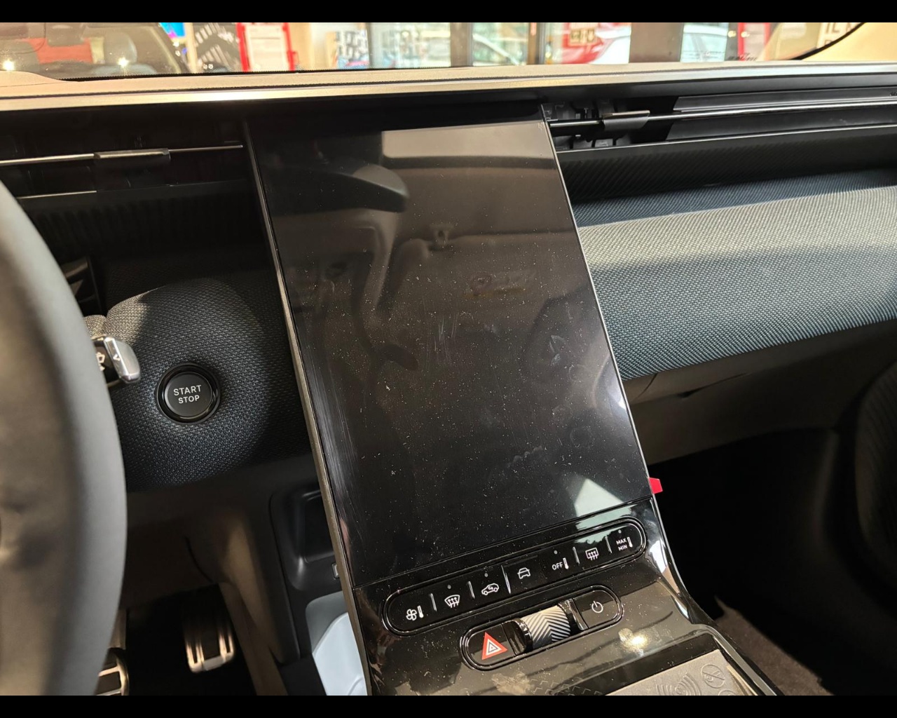 Foto CITROEN C5 Aircross 1.2 hybrid Max 145cv auto