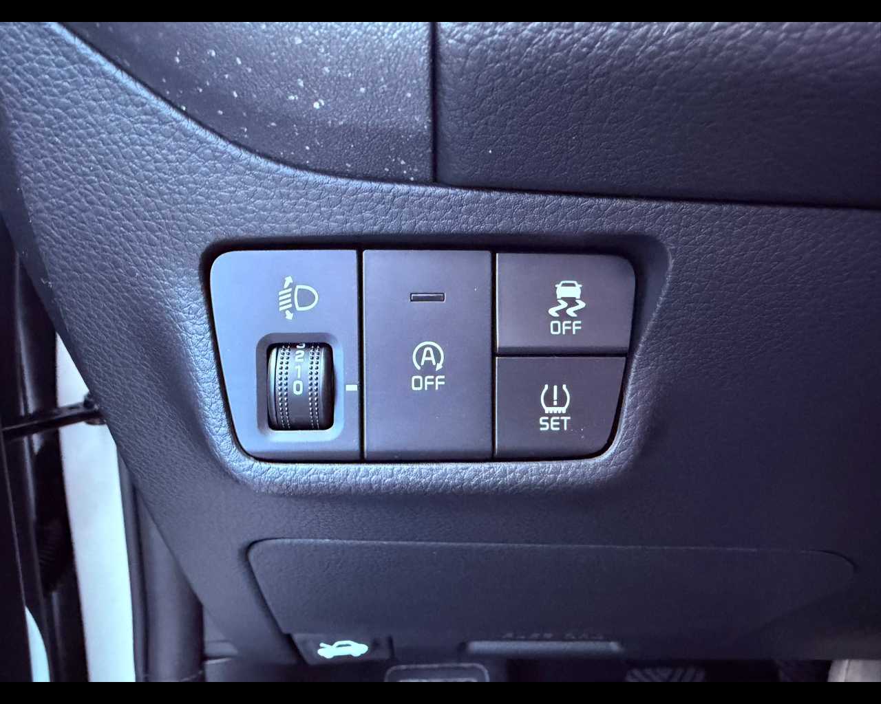 Kia Stonic Nuovo benzina Stonic Este