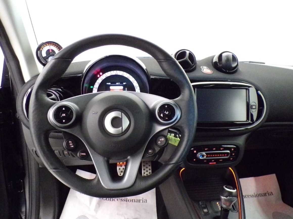 smart fortwo fortwo 22kW EQ Prime - 12