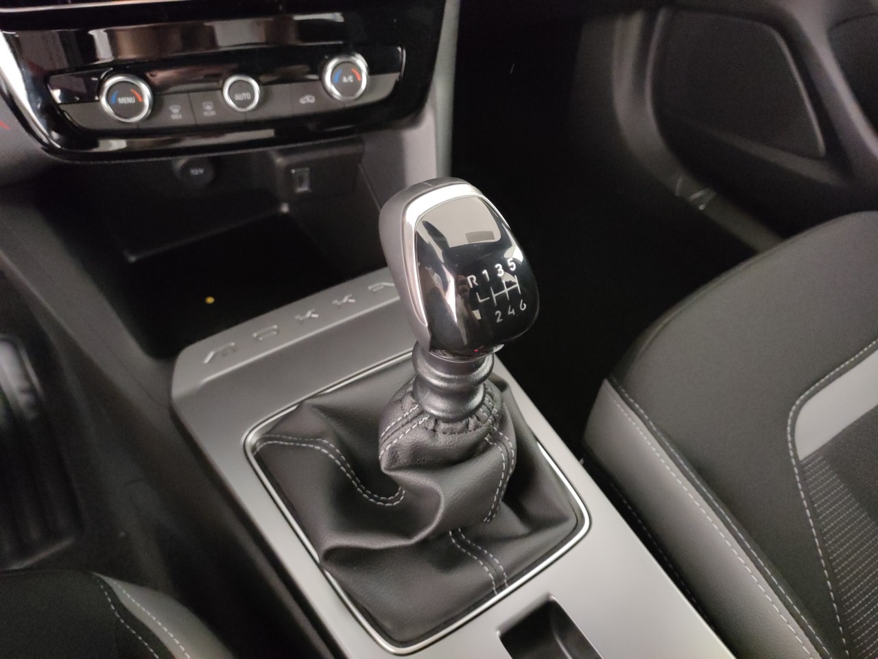 Opel Mokka Nuovo Benzina Mokka Porto Mantovano