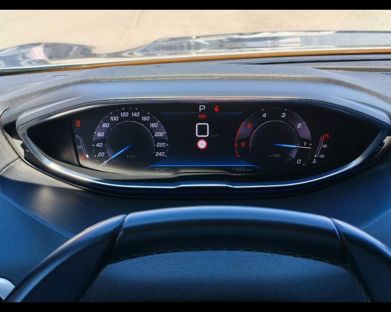 Foto PEUGEOT 3008 1.5 bluehdi Allure s&s 130cv eat8