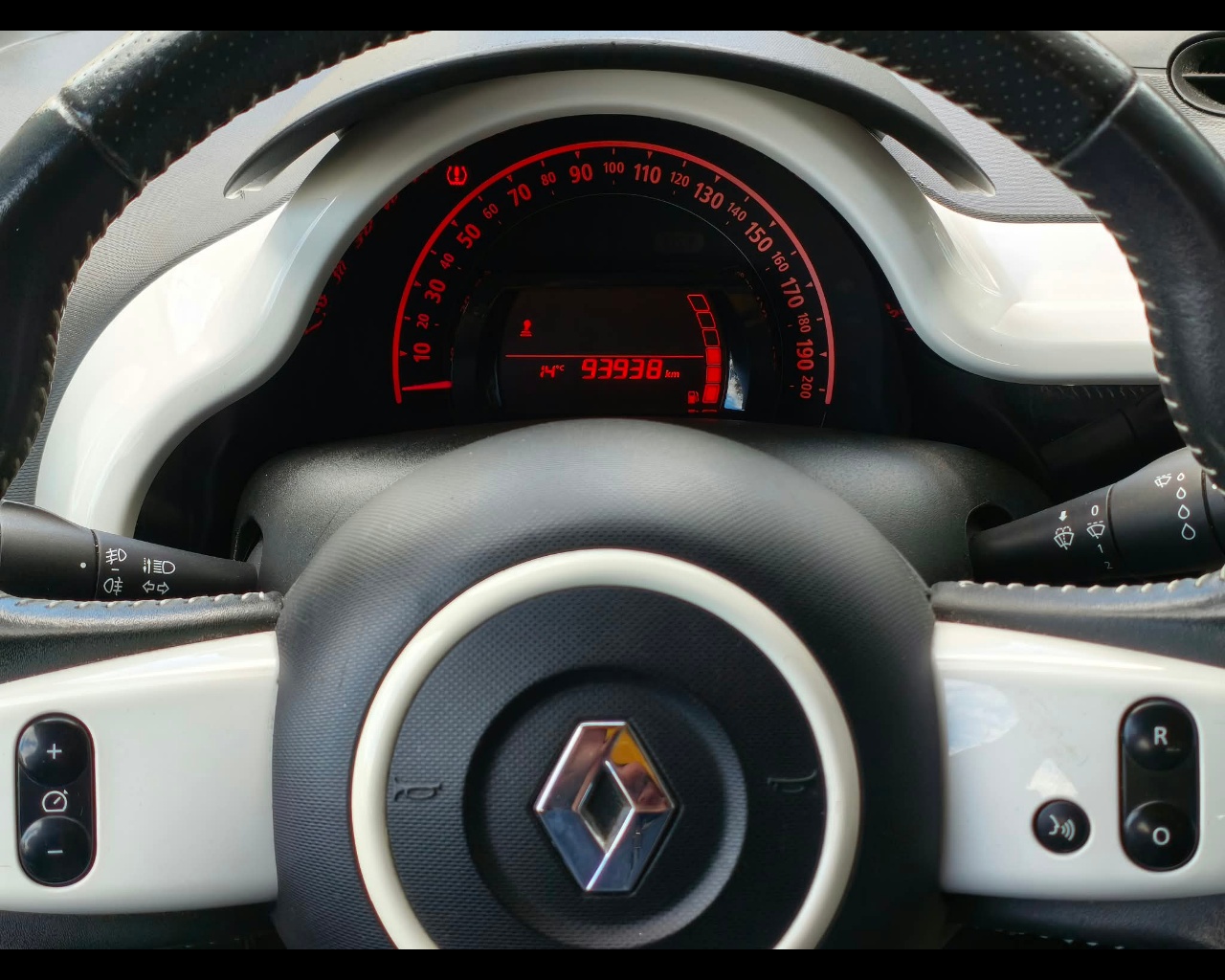 Foto RENAULT Twingo 1.0 sce Lovely2 s&s 69cv