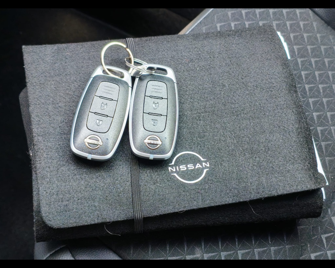 Foto NISSAN Juke 1.6 hev N-Connecta