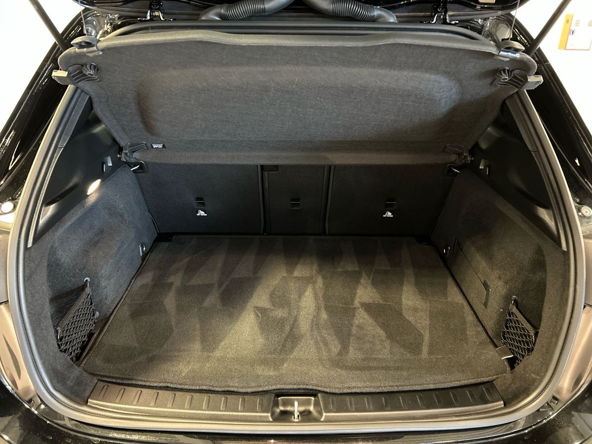 Mercedes GLA GLA 180 d Premium auto - 8