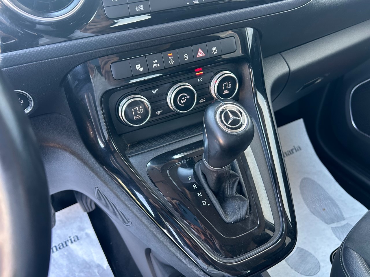 Mercedes Classe T Classe T Long 180d Sport auto - 11