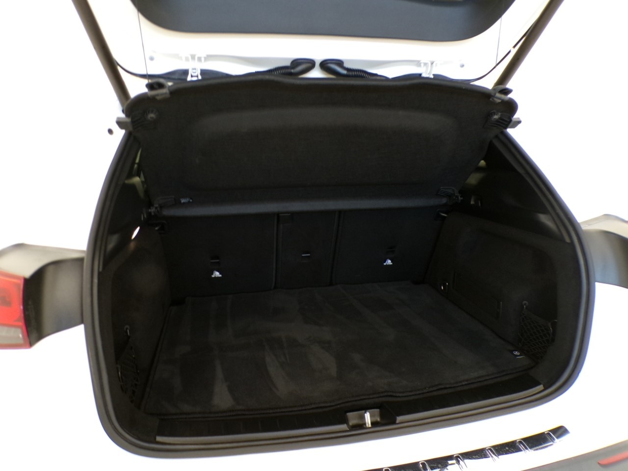 Mercedes GLA GLA 250 Premium 4Matic 8G-DCT - 9