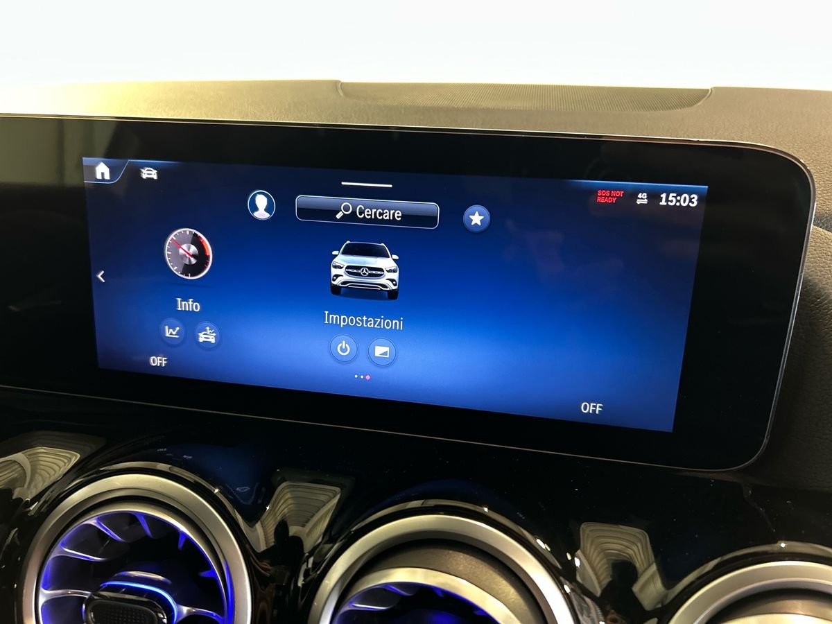 Mercedes  GLA 180 D AMG Line Advanced Plus 8G-DCT - 12