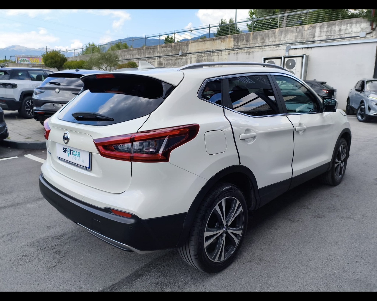 Foto NISSAN Qashqai 1.5 dci N-Connecta 110cv