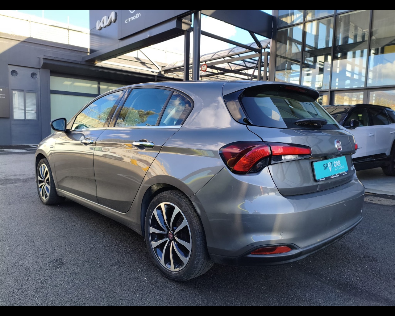 Foto FIAT Tipo 5p 1.3 mjt Lounge s&s 95cv 
